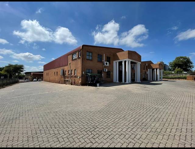 INDUSTRIAL PROPERTY TO RENT IN ROOIHUISKRAAL